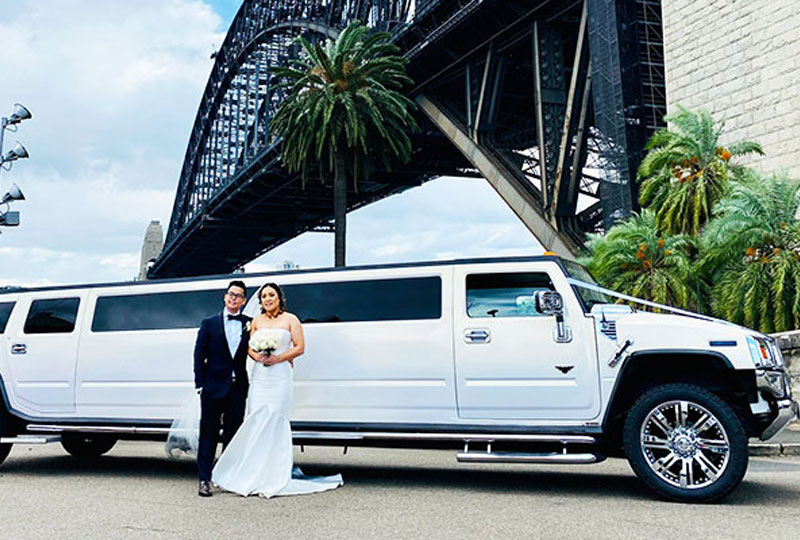 White Hummer H2 Stretch Limousine